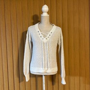 Rue 21 sweater, size XS